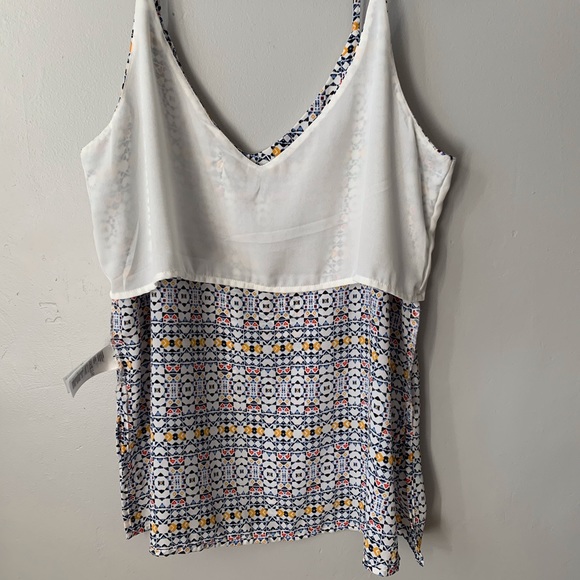 H&M Tank Top - Picture 6 of 6